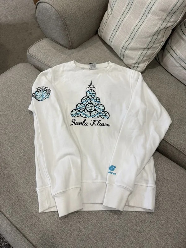 New Balance — New Balance Kawhi Leonard Signature Santa Klaws Sweater Crew — streetwear — resale