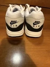 Nike Air Max 1 Essential Low Top Lace-Up 4