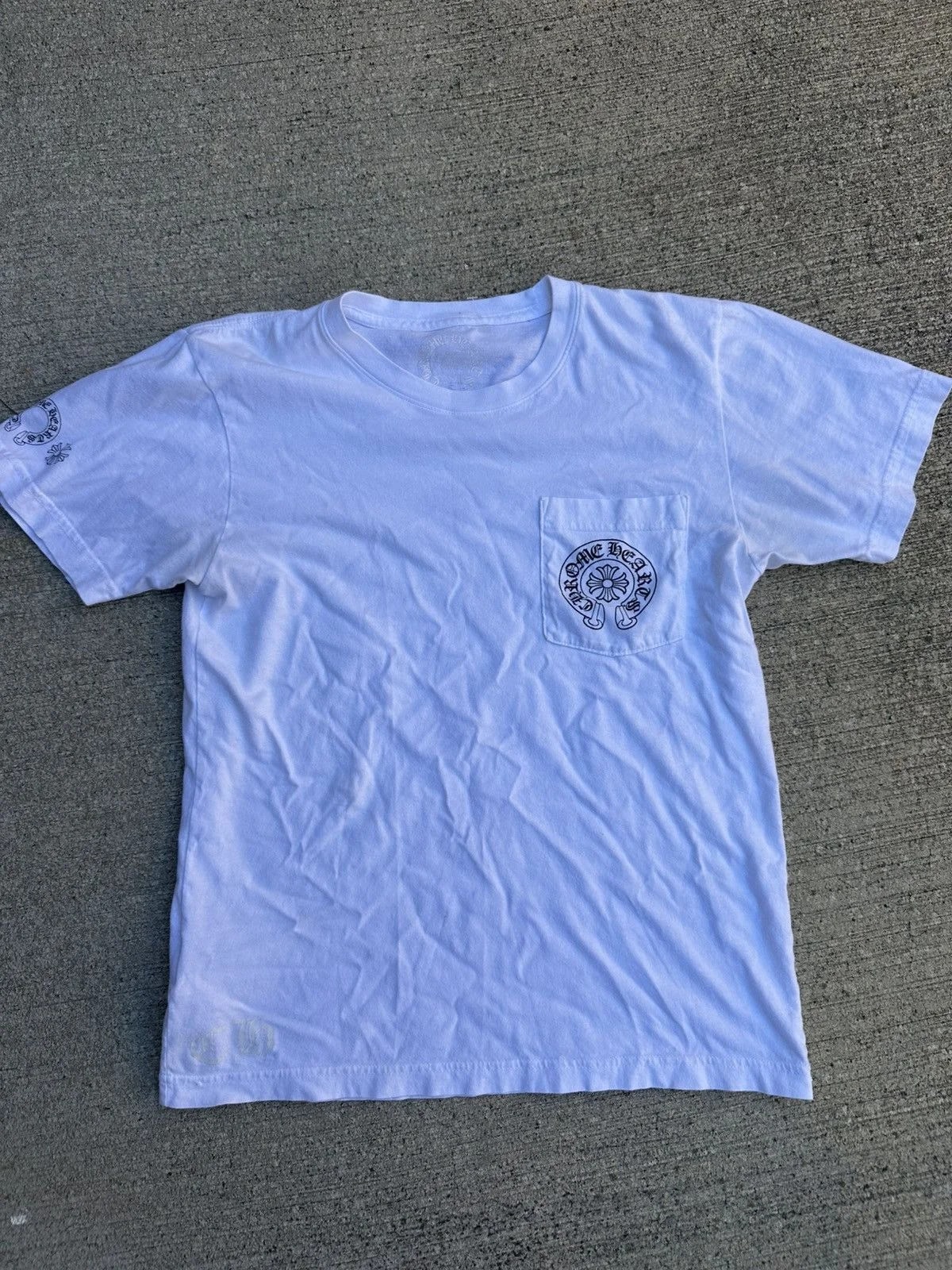 Chrome Hearts — Hearts Color Horse Shoe T-Shirt — streetwear — resale
