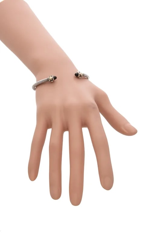 Renaissance 4mm Cable Cuff 2