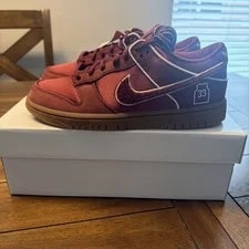 Nike — Nike Dunk Low Protro - Kobe Bryant Lower Merion Away — Sneaker — resale