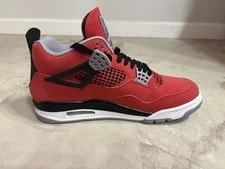 Jordan 4 Toro 4