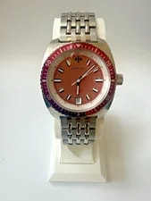 Zodiac Sea Dragon ZO2231 Salmon/Pink Dial Swiss Made Quartz W/ Bracelet 2
