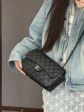 Chanel Classic Flap Medium Crossbody [] 2