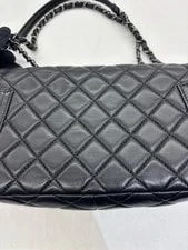 Chanel Classic Flap Medium Crossbody [] 3