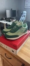 Puma — Puma Future Rider Pokémon Bulbasaur Limited Edition Low Top 389812-01 — Sneaker — resale