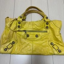 Balenciaga — Balenciaga Giant City Handle A4 Size BIG Studs — Handbag — resale