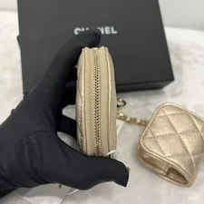 ✨Authentic Chanel Metallic Quilted Round & Flap Dual Set 4