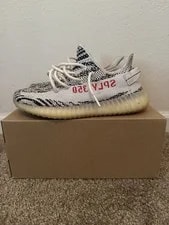 Yeezy V2 Size 8.5 ’s Used in Good Condition 3