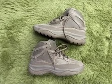 Yeezy — Yeezy Desert Rock Boot — Sneaker — resale