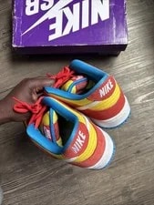 Nike SB Dunk Low Bart Simpson 2022 Size 9 BQ6817-602 4