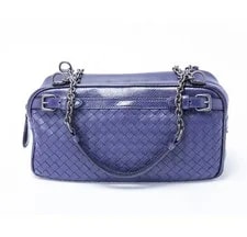 Bottega Veneta — Bottega Veneta Item Treasure Spot — Handbag — resale