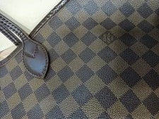 Louis Vuitton Neverfull Interior From Japan 4