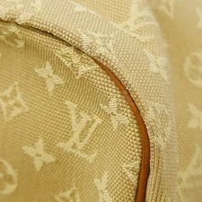 Best04 Louis Vuitton Lucille M92683 4