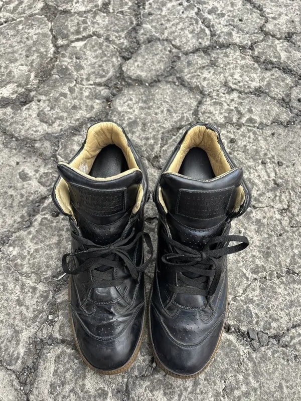 Maison Martin Margiela — Maison Martin Margiela High Top 2009 — Sneaker — resale