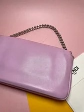 Fendi Baguette Chain Fur Light 8.5cm X 15.5cm 2