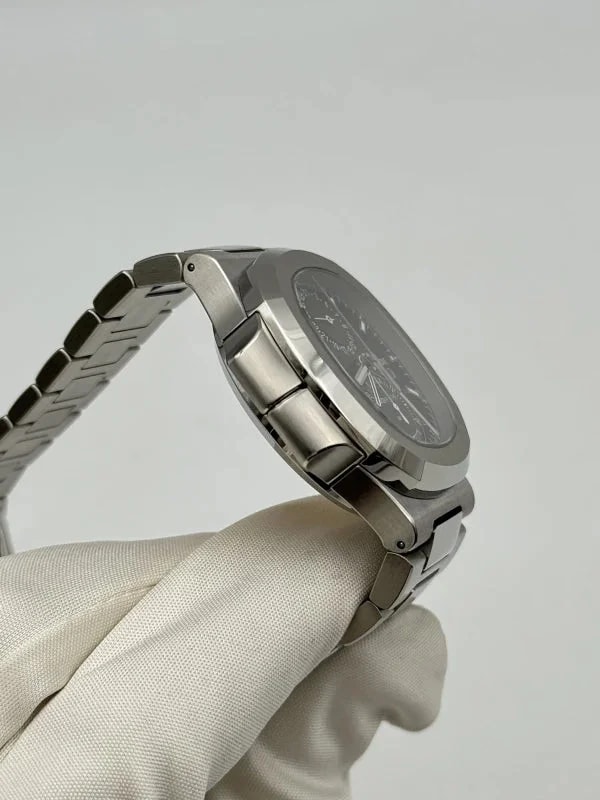 Patek Philippe Nautilus Chronograph Travel Time Stainless Steel 4