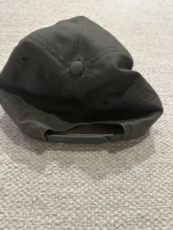 Richie Le Collection Hat — Clothing — resale
