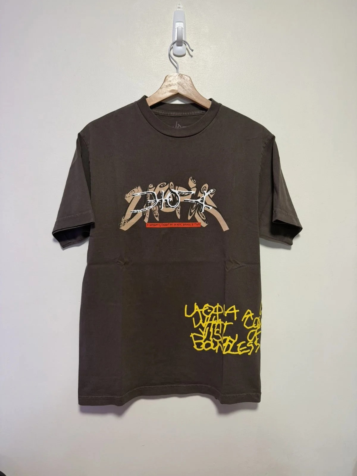 Travis Scott — Travis Scott Utopia Tee — streetwear — resale
