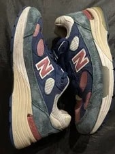 Size 10 - New Balance 992 Tropical 3