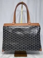 Goyard Bellechasse Biaude Structured Not Slouchy 2