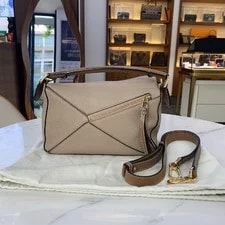 Loewe Puzzle Small ' /Mink' - Excellent #1794AJX 3