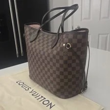 Louis Vuitton W/ Removable & Dust 3