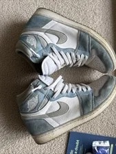 Jordan Air 1 Retro High OG Hyper 2