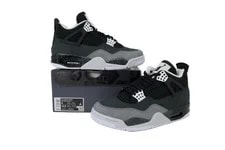 Air Jordan — NEW -002 Air Jordan 4 Retro 'Fear' 2024 US7-US13 — Sneaker — resale
