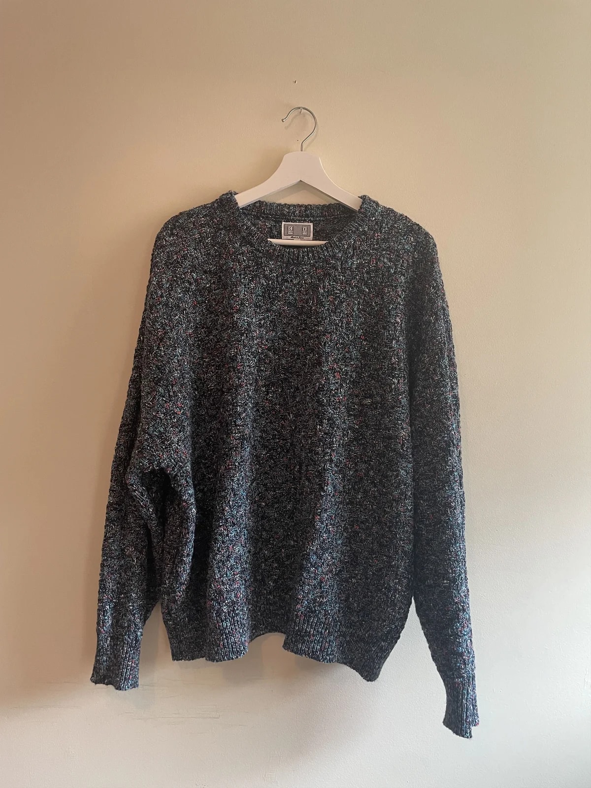 Mix Colours Loose — streetwear — resale