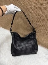 Bottega Veneta — Bottega Veneta Small Hobo Auth — Handbag — resale