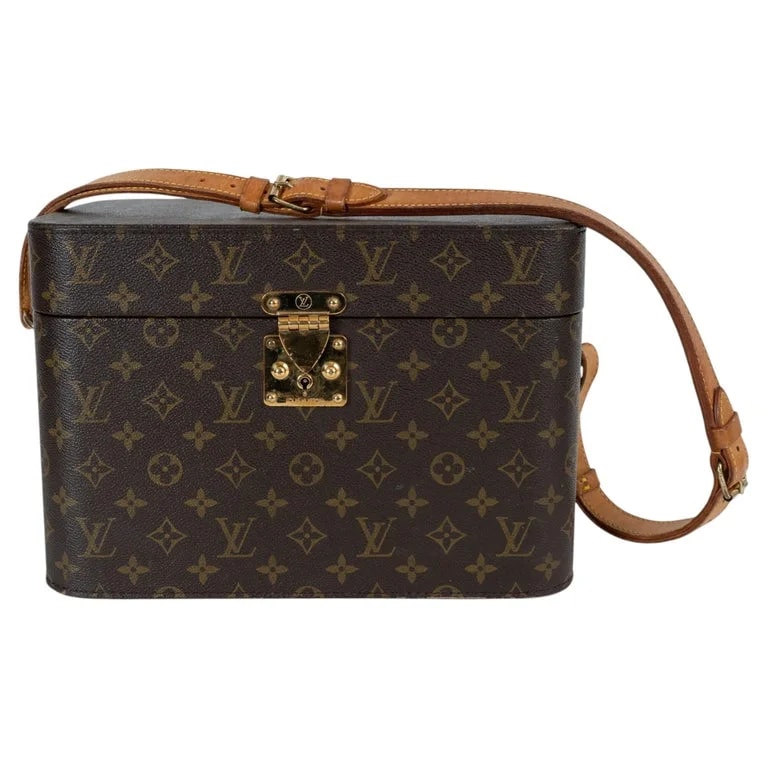Louis Vuitton — Louis Vuitton Train Vanity Case Travel Bag — Designer Shoe — resale