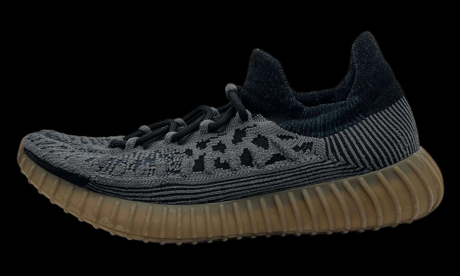 Yeezy — Yeezy 350 V2 Cmpct (PreOwned) — Sneaker — resale