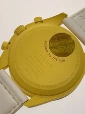 Omega Quartz Analog YLW WHT so33j100 3