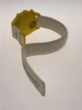 Omega Quartz Analog YLW WHT so33j100 4
