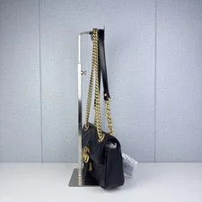 Gucci GG Marmont Matelassé Crossbody 22x13 x6cm 4