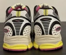 Saucony US 11 Retro Progrid Triupmh S70704 14 New 3