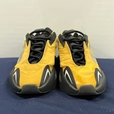 Size 5 - ’S Yeezy Boost 700 Mnvn Flux 2