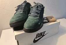 Nigel Sylvester X Air Jordan 4 RM SP Fence 2