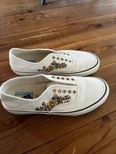 10.0US Vans Trippy Floral Marshmallow Embroidery LTD Collection 2