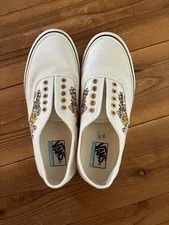 10.0US Vans Trippy Floral Marshmallow Embroidery LTD Collection 3