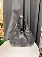 Bottega Veneta — Bottega Veneta Hobo Large Woven Italy — Handbag — resale