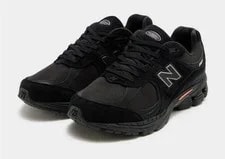 New Balance 2002R in With Accents All Sizes Limited Stock 2