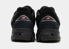 New Balance 2002R in With Accents All Sizes Limited Stock 3