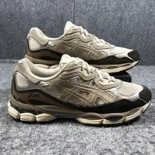 Asics Gel NYC 9.5 1203A383-103 3