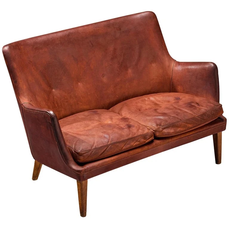 Arne Vodder — Arne Vodder in Patinated — Furniture — resale