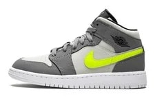 Jordan 1 Mid GS Gun Volt 554725-072 2