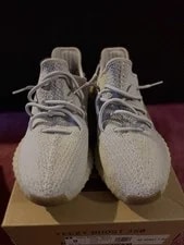 Yeezy 350 V2 + & Air Jordan 1 Low Bundle Size 9 OG Box 2
