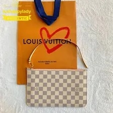 Louis Vuitton — ❤️ NEW Louis Vuitton Neverfull Pochette Wristlet Lovely Gift — Handbag — resale