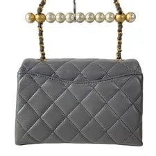 Chanel Flap /Matelasse AS5001 Shiny 3